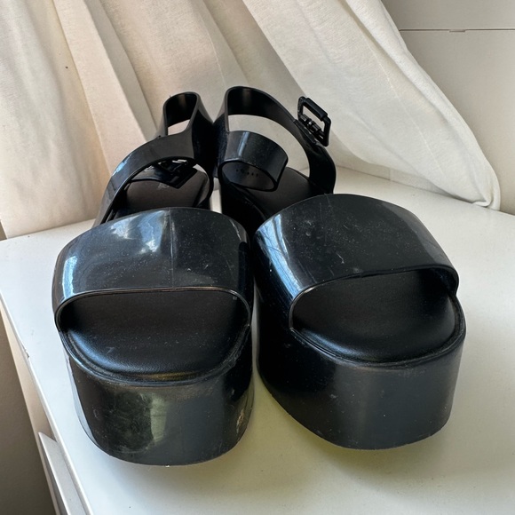 Melissa Mar Platform - Picture 4 of 8